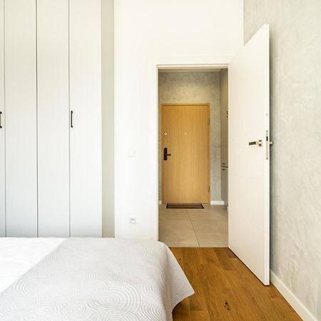 Apartamentysnu, Wola Premium II Z Parkingiem วอร์ซอ ภายนอก รูปภาพ
